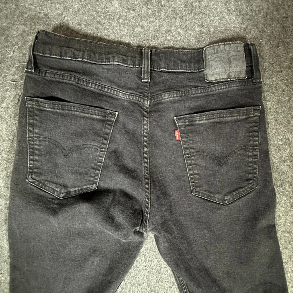 Levis 512 Slim Taper Mens Distressed Ripped Black Denim Jeans‎ W34 L32